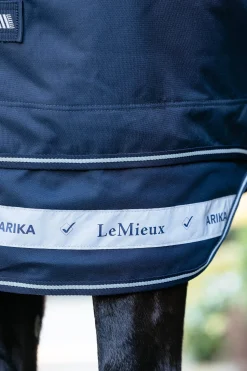 LeMieux Arika Storm-Tek Weidedecke mit abnehmbarem Halsteil, 50 g* Leichte Weidedecken
