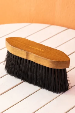 LeMieux Artisan Flick Pinsel* Pferdebürsten