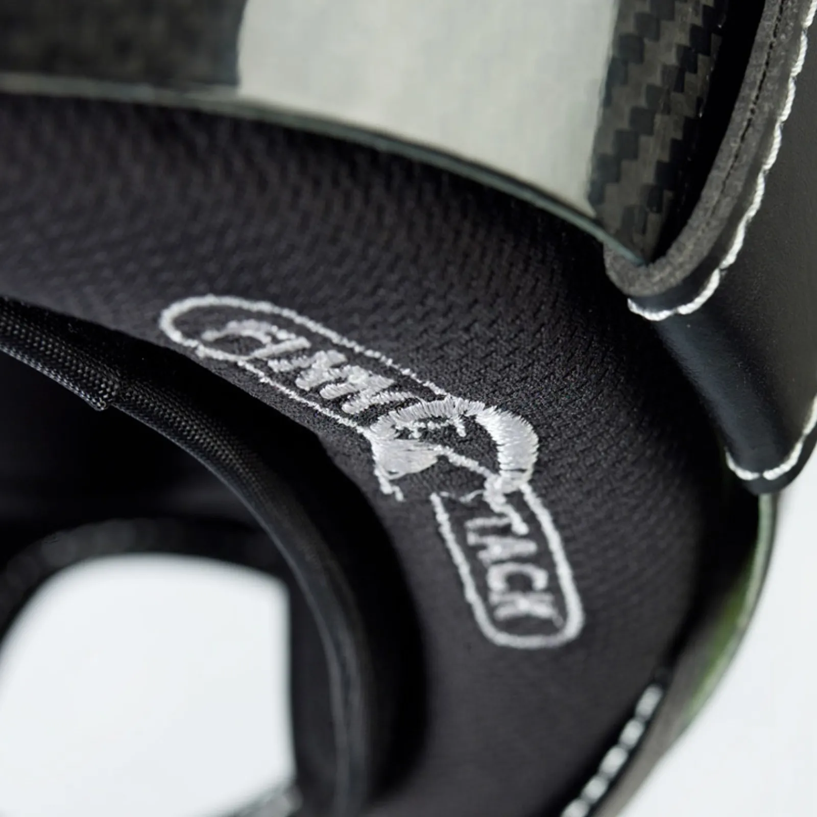 Finntack Carbonfaser-Helm* Trab- Und Rennsportausrüstung