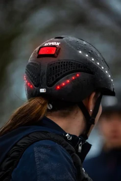 Uvex exxential II LED Reithelm* Reithelme