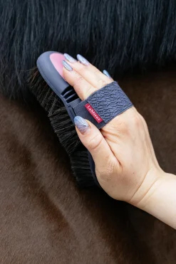 LeMieux Flexi Pferdehaar Körperbürste* Pferdebürsten