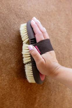 LeMieux Flexi Scrubbing Brush* Pferdebürsten