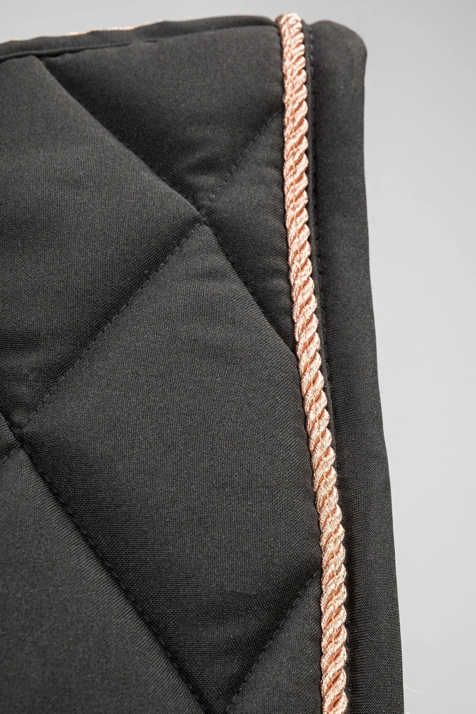 Back on Track Haze Kollektion Dressur Schabracke* Dressurschabracken
