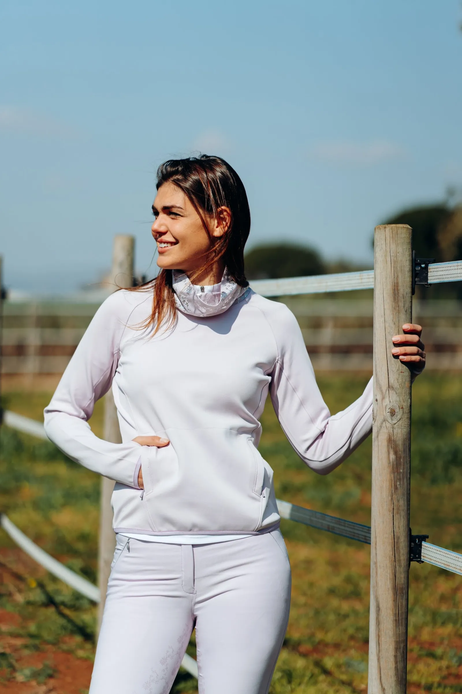 Horze Kaitlin Damen Funktionssweatshirt mit Blumenkragen*Damen Damenpullover & Hoodies
