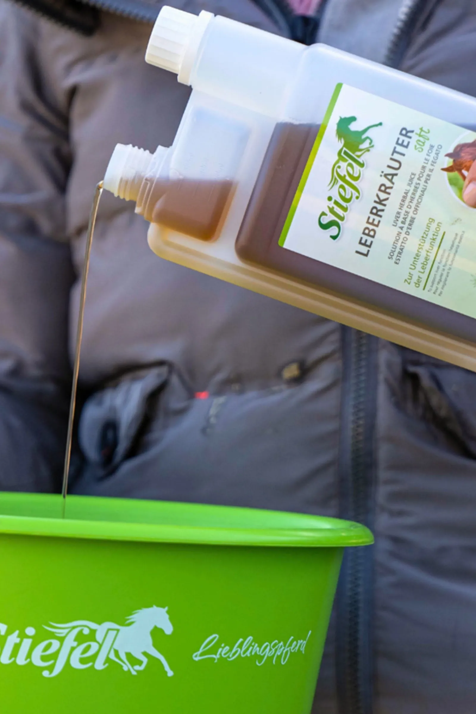 Stiefel Leberkräuter Saft, 1l* Ergänzungsfuttermittel Für Pferde