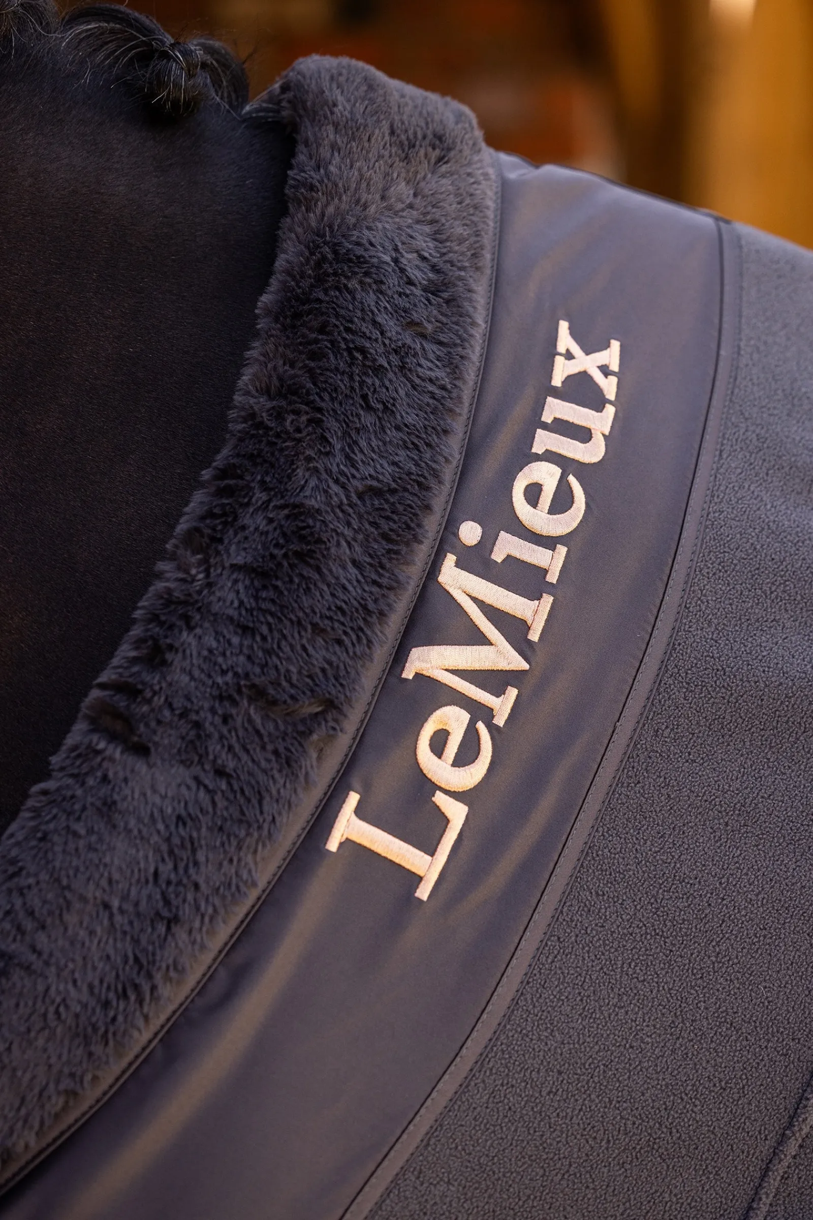 LeMieux Luxe Fleecedecke* Abschwitzdecken
