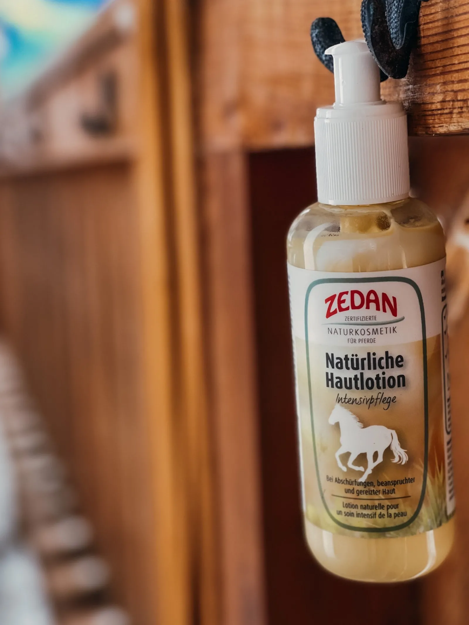 Zedan Natürliche Hautlotion Intensivpflege, 250ml* Haar- & Mähnen- & Schweifpflege