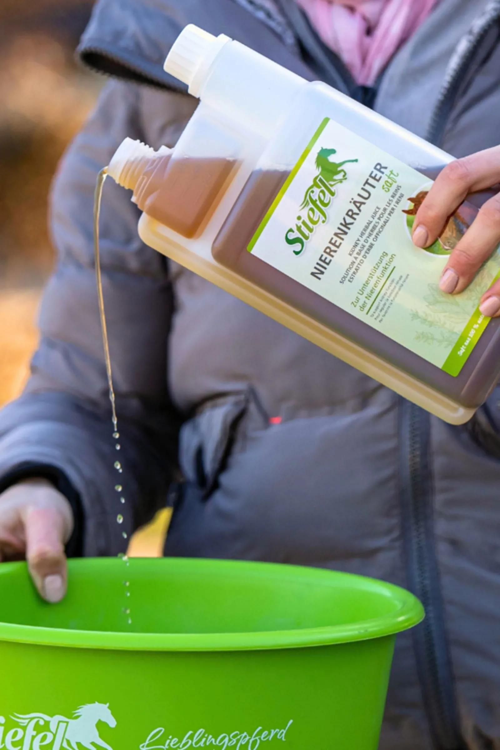 Stiefel Nierenkräuter Saft, 1l* Ergänzungsfuttermittel Für Pferde
