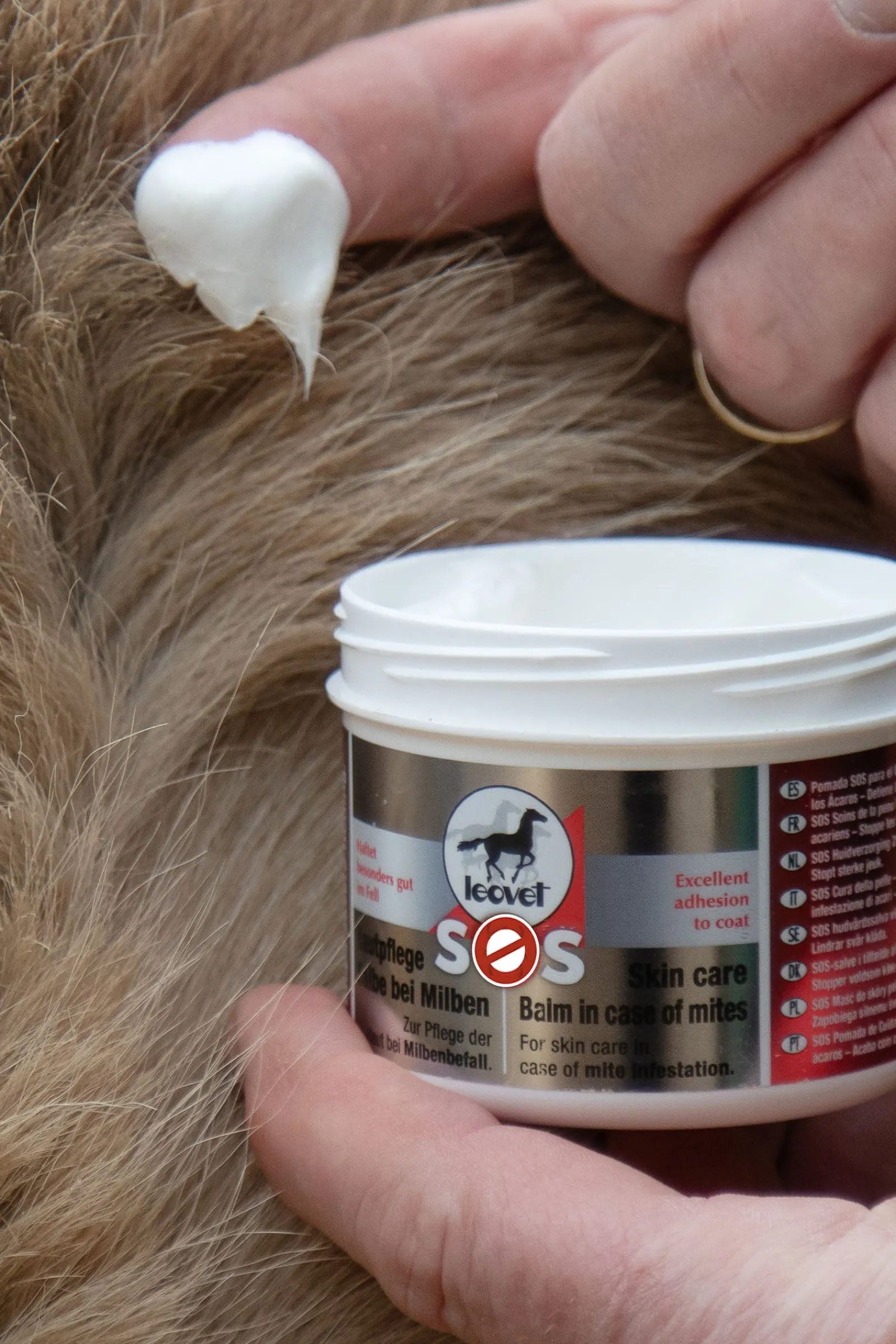 Leovet SOS Hautpflege Salbe bei Milben, 150ml* Haar- & Mähnen- & Schweifpflege