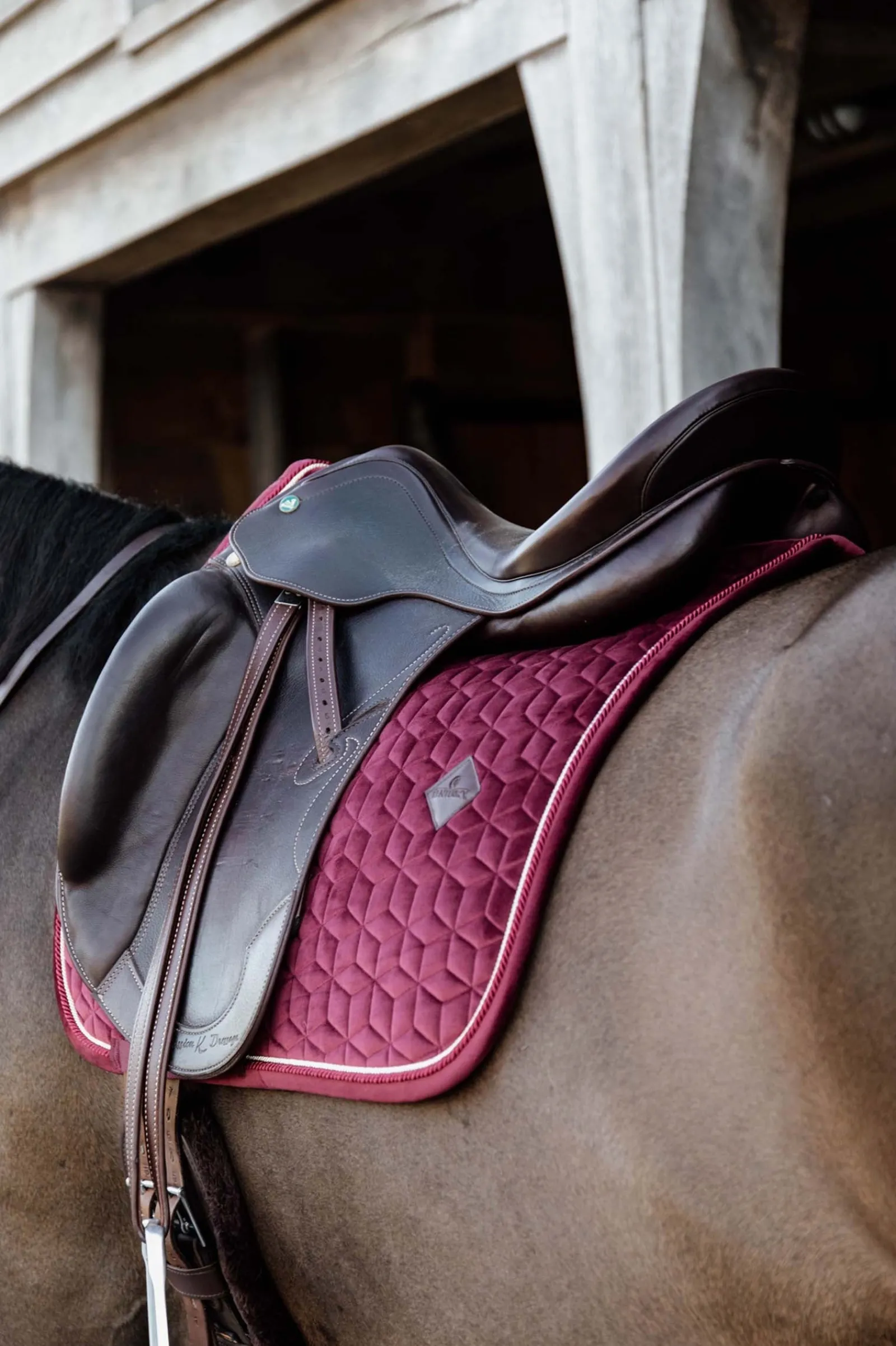 Kentucky Horsewear Velvet Dressurschabracke* Dressurschabracken