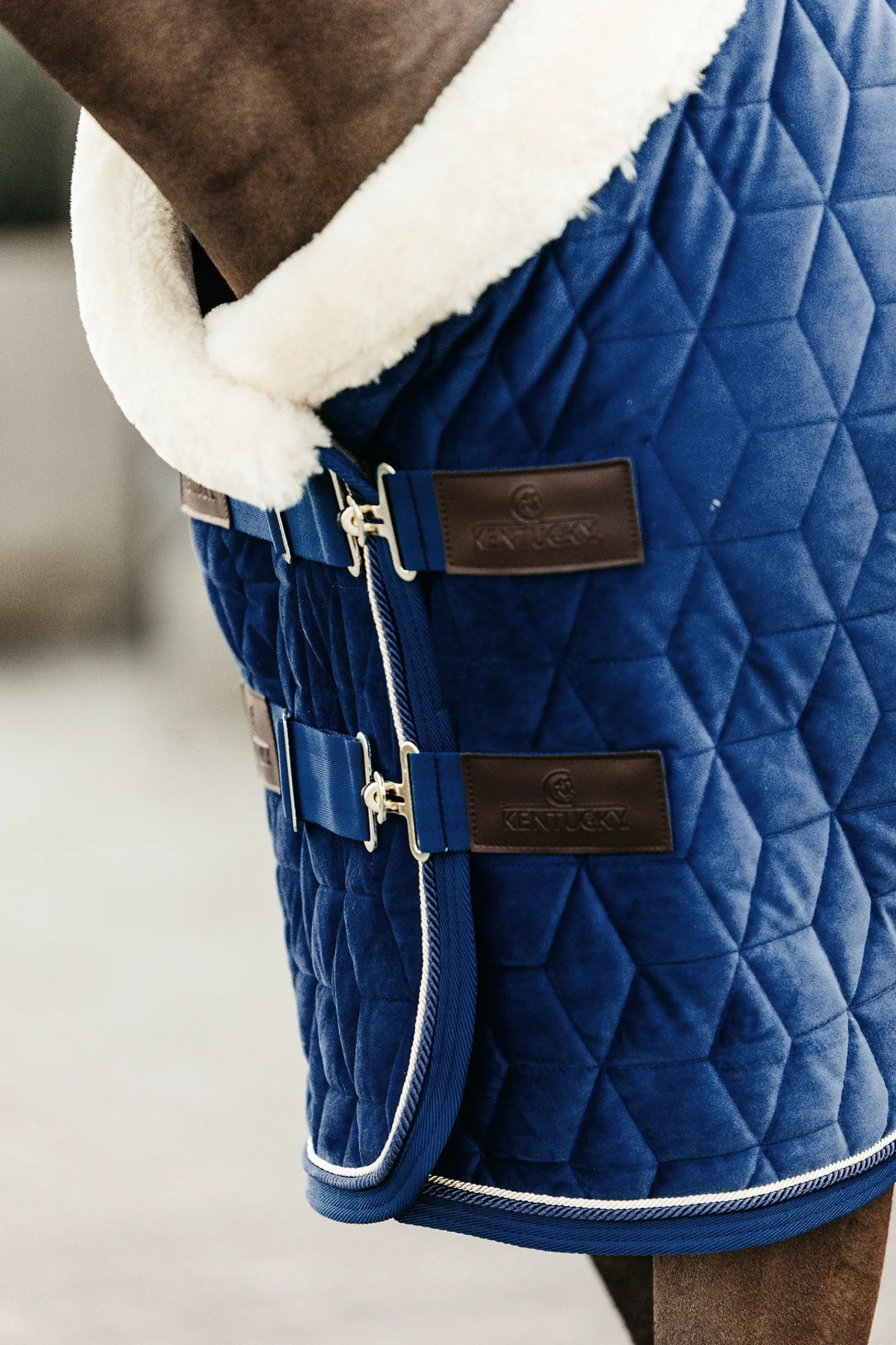 Kentucky Horsewear Velvet Pony Turnierdecke, 160g* Stall- & Unterdecken