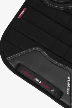 LeMieux X-Grip Silicone Square Dressurschabracke* Dressurschabracken